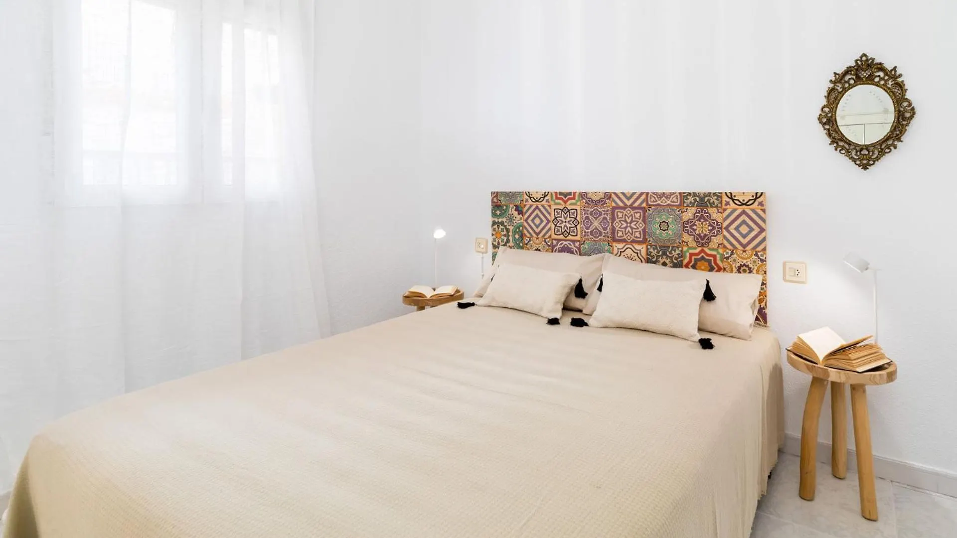 La Casa Verde Almeria 0*,